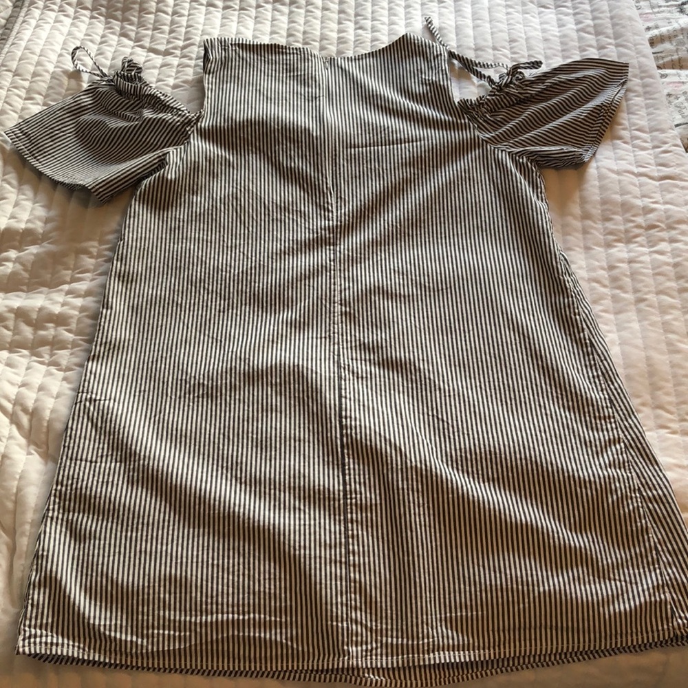 Love Notes Dress - Picture 5 of 7